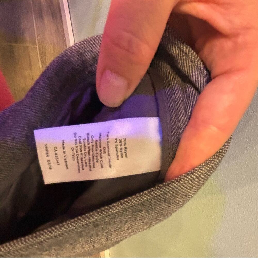 Talbots Women’s Gray Stretch Skinny Ankle Pants Size 4P - Picture 8 of 13